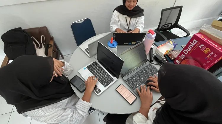 Guru Besar Ekonomi Syariah UIN Siber Cirebon Dorong Generasi Muda Perkuat Koperasi Merah Putih