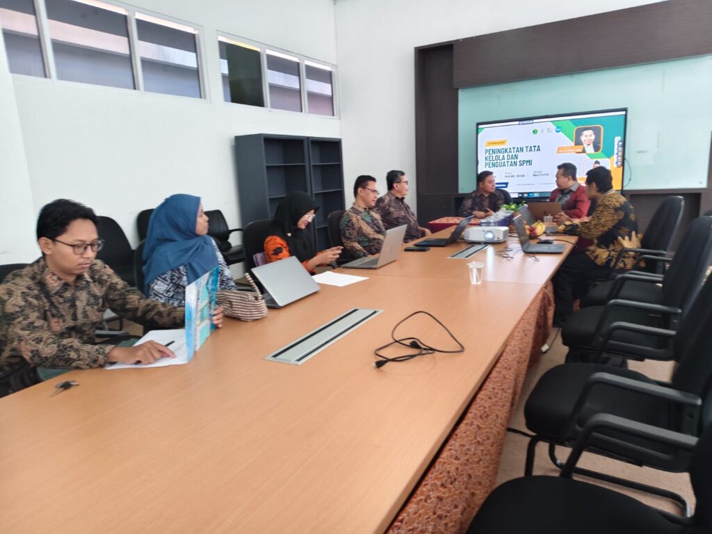 FGD Workshop Tenaga Pendidik dan Kependidikan